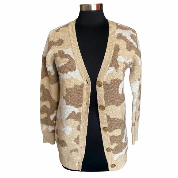 Lucky Brand Camouflage Button Down Cardigan Nature Hunting Military Size Small - Picture 1 of 7